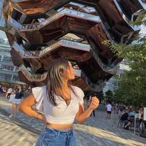 Meet your Posher, Ivanna